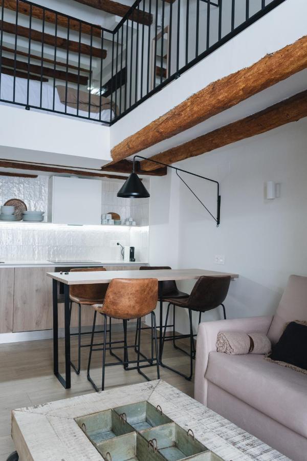Apartaments La Rambla - Licorella - 4 Persones Cornudella de Montsant Kültér fotó