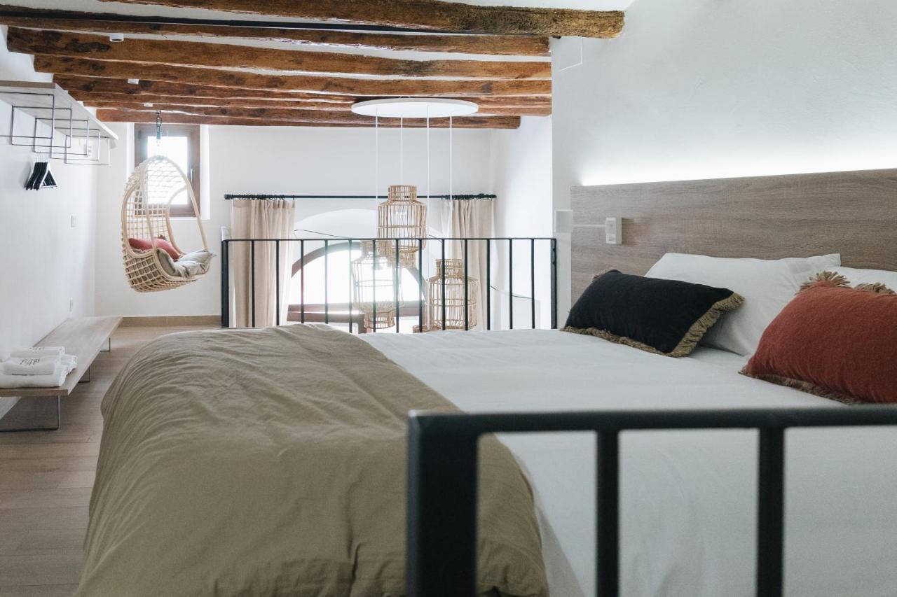 Apartaments La Rambla - Licorella - 4 Persones Cornudella de Montsant Kültér fotó